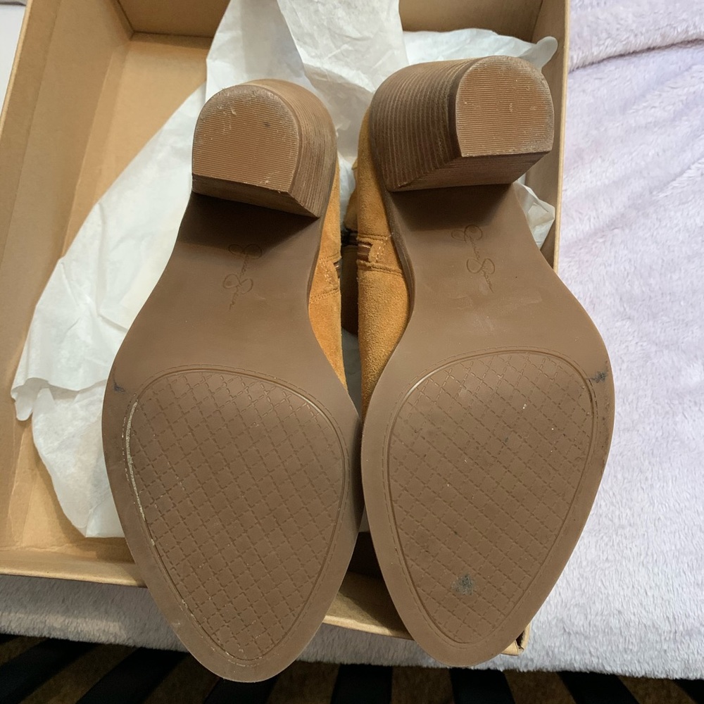 Jessica Simpson Booties - Picture 3 of 4